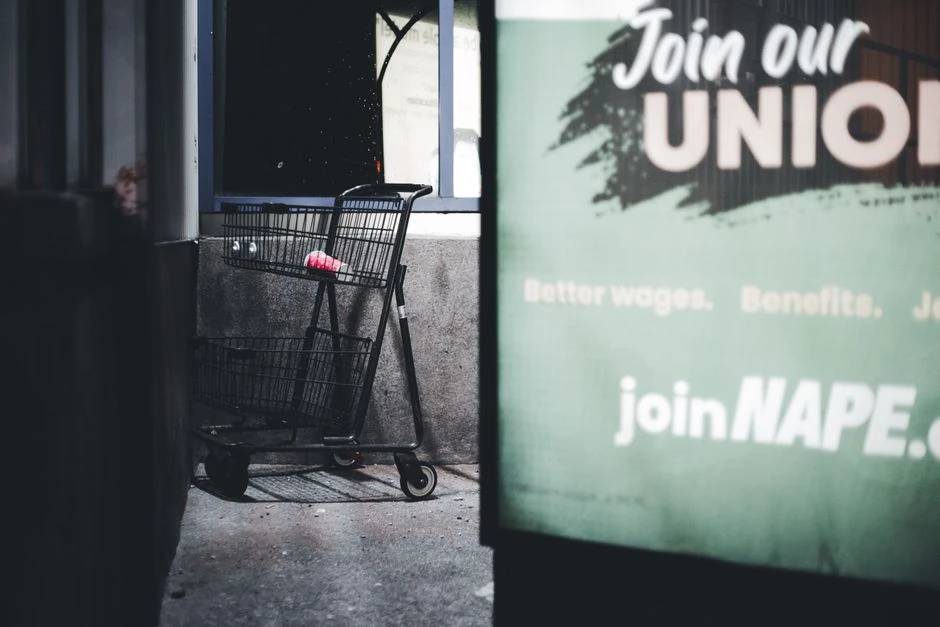 How to recover abandoned carts automatically with AI email flows